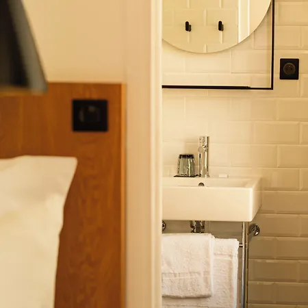 9hotel Bastille-lyon 3*