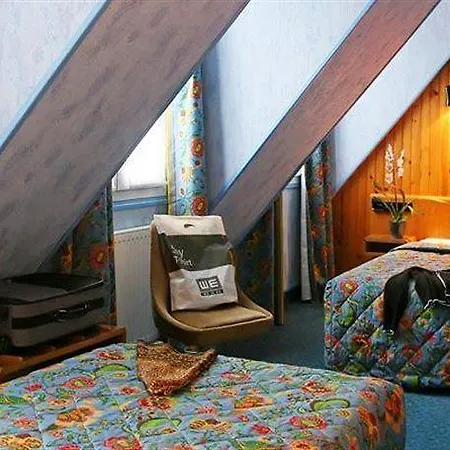 9hotel Bastille-lyon Париж