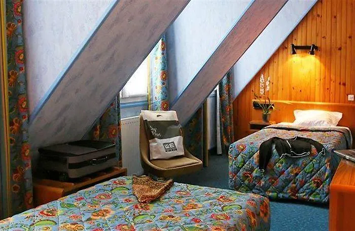 9hotel Bastille-lyon パリ